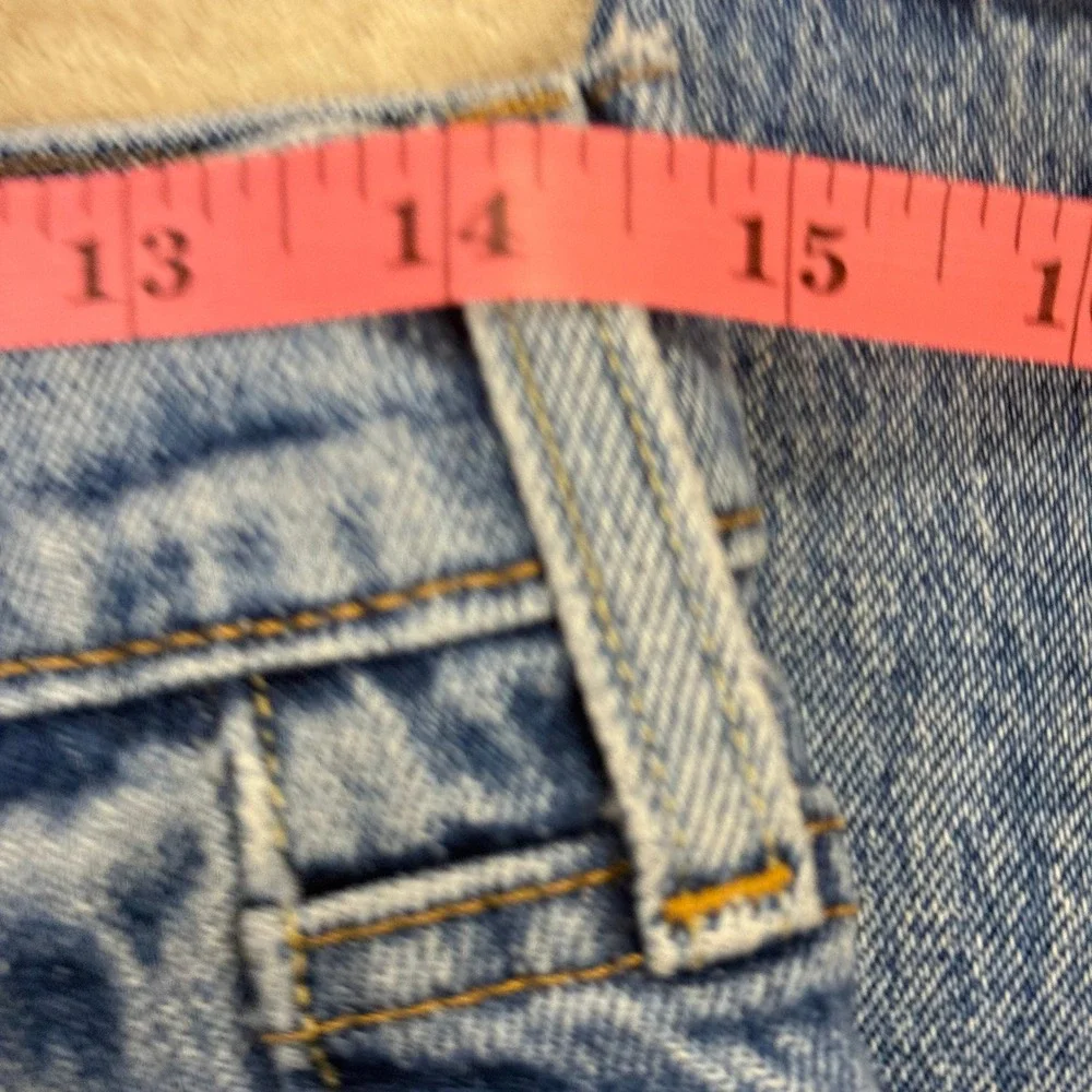 Levis Altered 501 Skinny Jeans Medium Wash Distressed High‎ Rise W29 L28